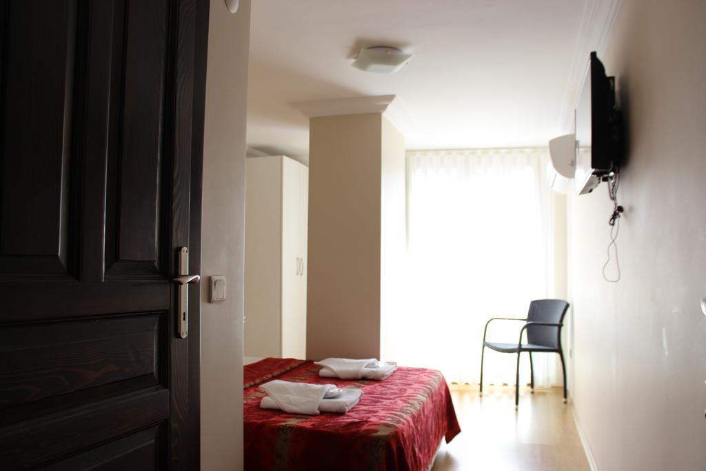 My Way Terrace Hotel 아달라르 객실 사진